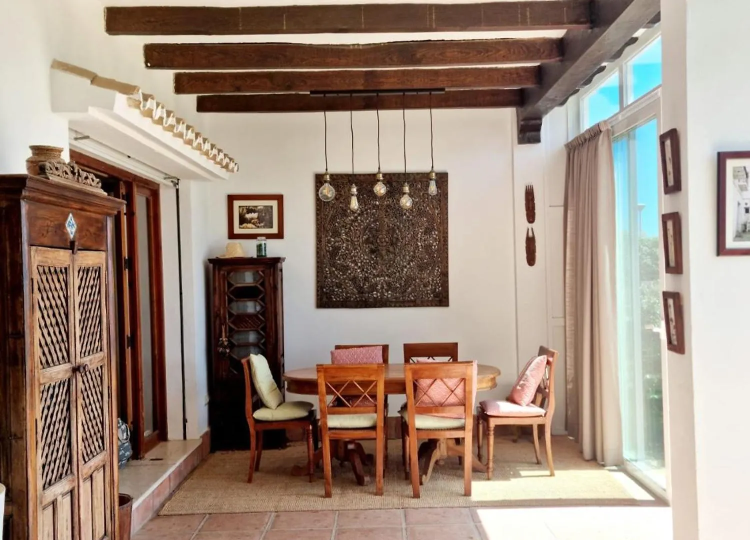 Beach House Valleniza Велес 0*,  Испания
